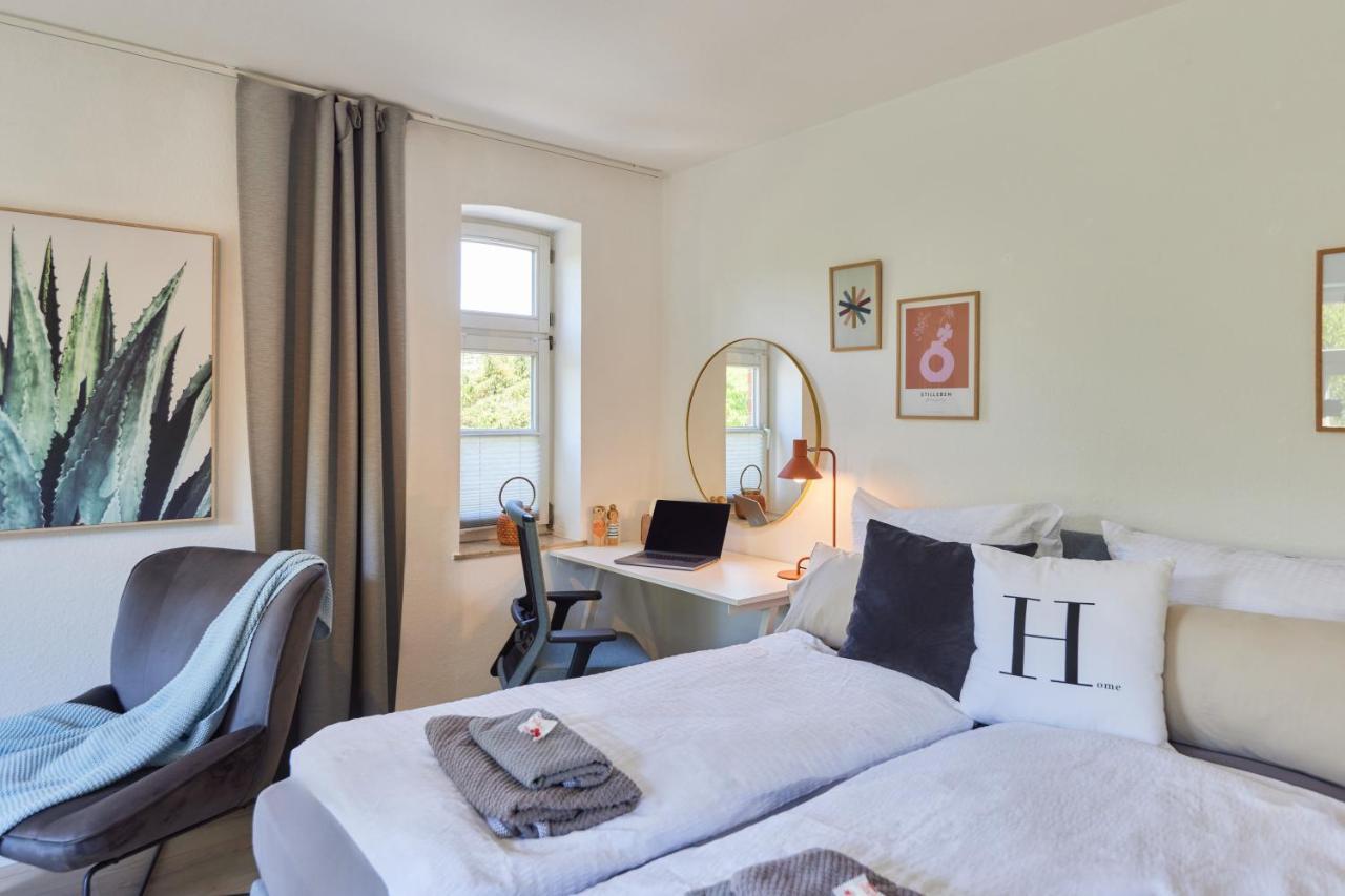Kvartier2 In Top-Lage, 5 Min Zur Bali-Therme Und Gop, Hdz, Arbeitsplatz, Boxspringbett Bad Oeynhausen Luaran gambar