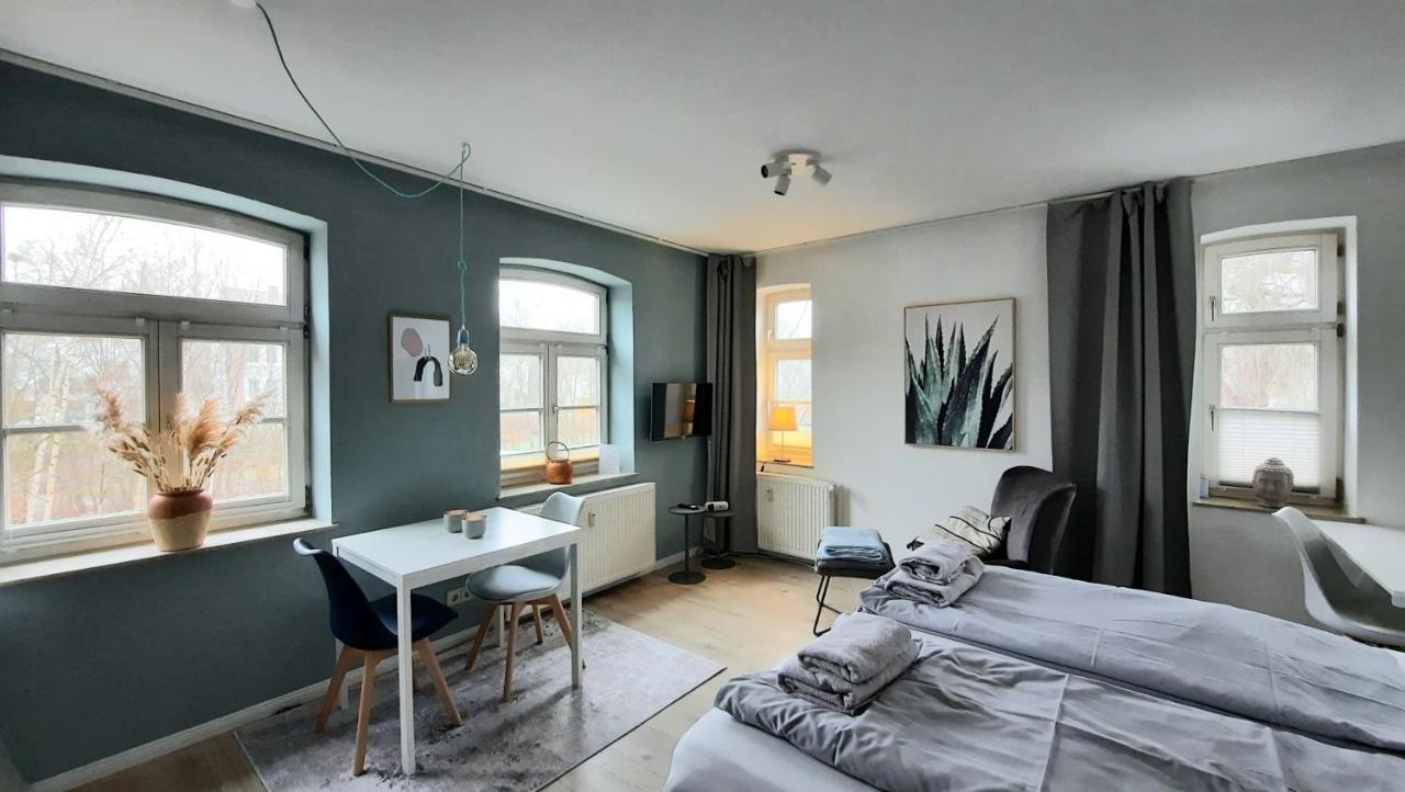 Kvartier2 In Top-Lage, 5 Min Zur Bali-Therme Und Gop, Hdz, Arbeitsplatz, Boxspringbett Bad Oeynhausen Luaran gambar